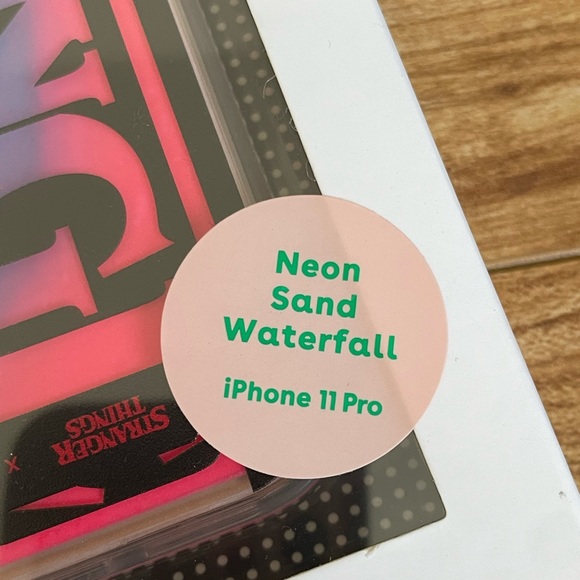 Casetify Stranger Things IPhone 11 Pro case - Picture 3 of 3